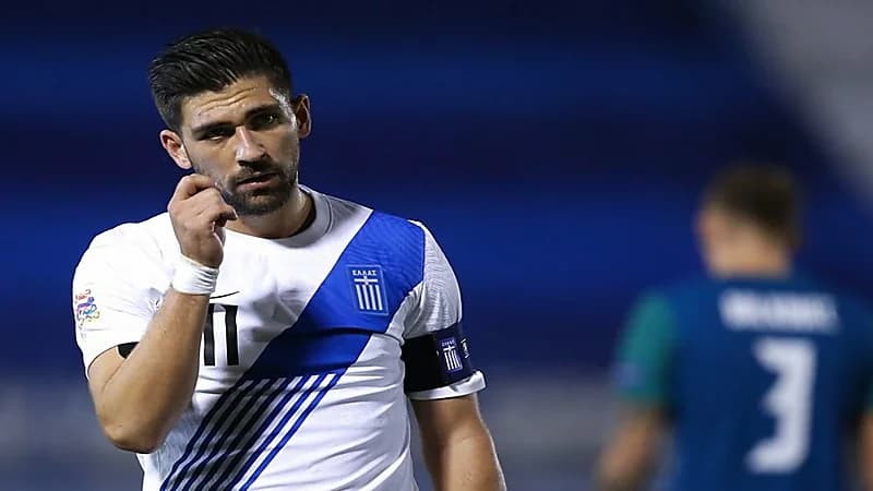 نادي سعودي يقدم ٥ مليون يورو لشراء اليوناني أناستاسيوس باكاسيتاس