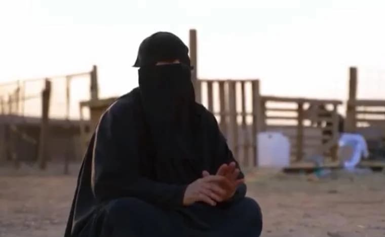 شاهد.. "أم ناصر" الحايلية تروي حكاية عيشها مع أغنامها 15 عامًا