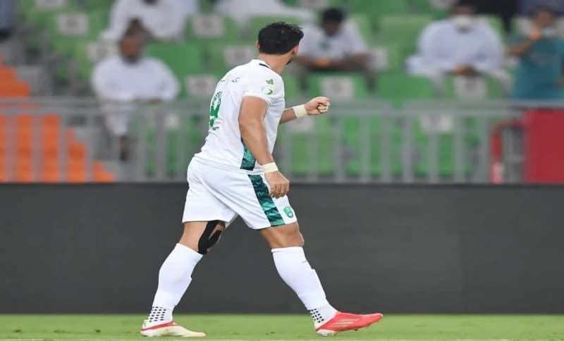 الأهلي يسجل فوزه الأول دوريا على حساب الاتفاق برباعية