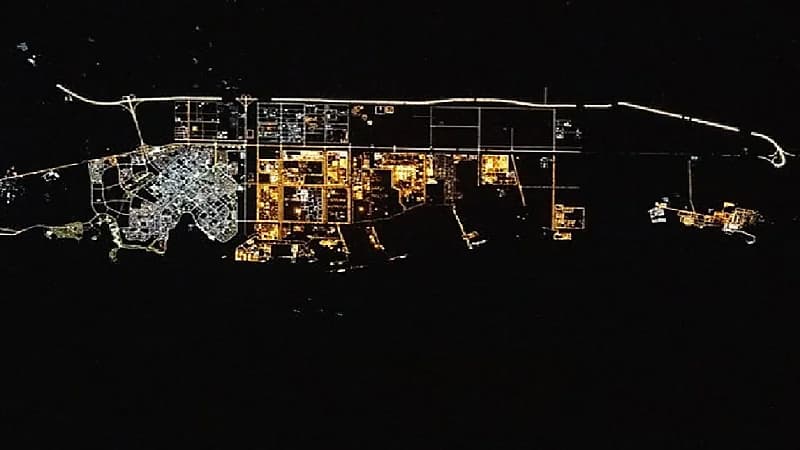 وكالة ناسا تلتقط صورة رائعة لمدينة ينبع الصناعية غرب المملكة