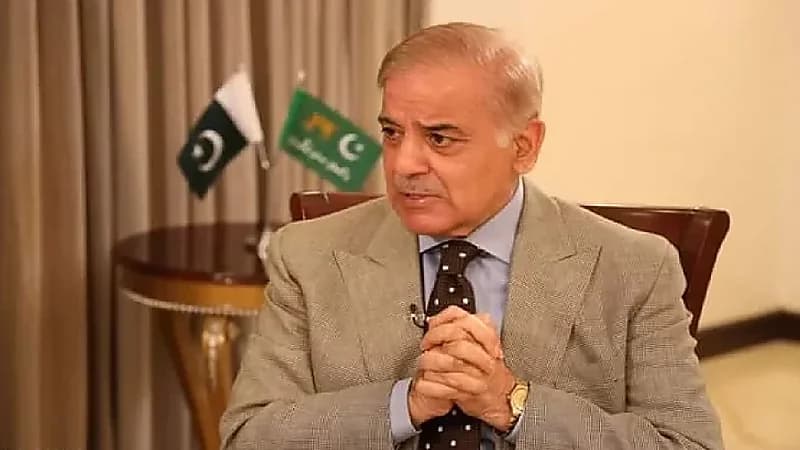 رئيس وزراء باكستان المكلف: نثمن دور ودعم الملك سلمان وولي العهد لنا
