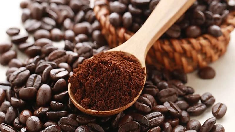 بالفيديو.. طالب في جازان يخترع روبوت يزيد من جودة البن