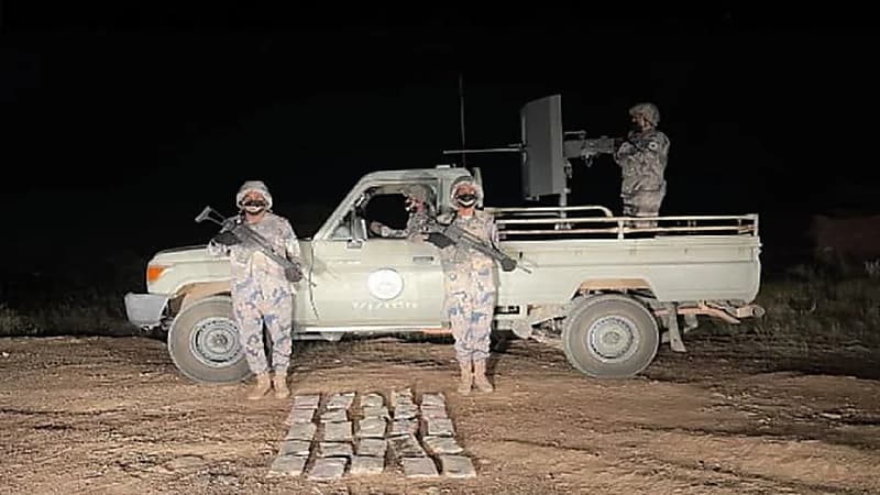 إحباط تهريب 25 كيلوجرامًا من الحشيش المخدر في نجران