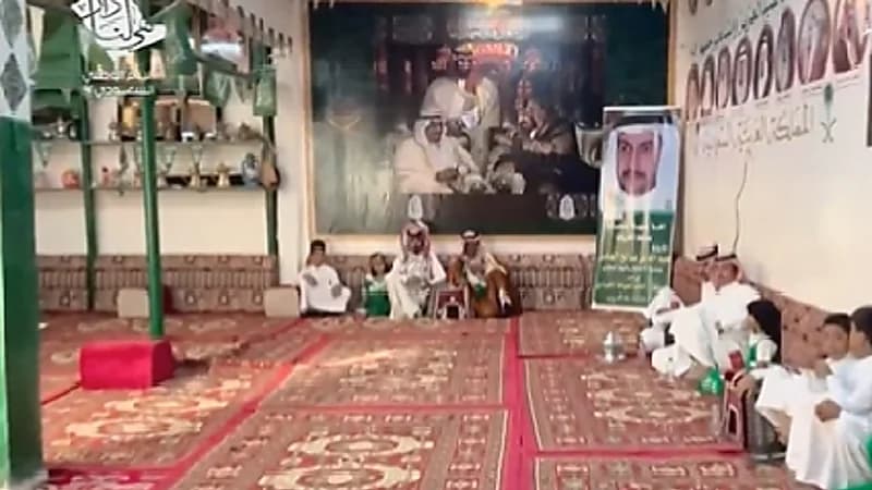 بالفيديو.. مواطن يحتفل باليوم الوطني مع جيرانه منذ 15 عاما