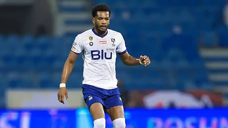 البليهي يجري فحوصات طبية لتحديد موعد مشاركته مع الهلال