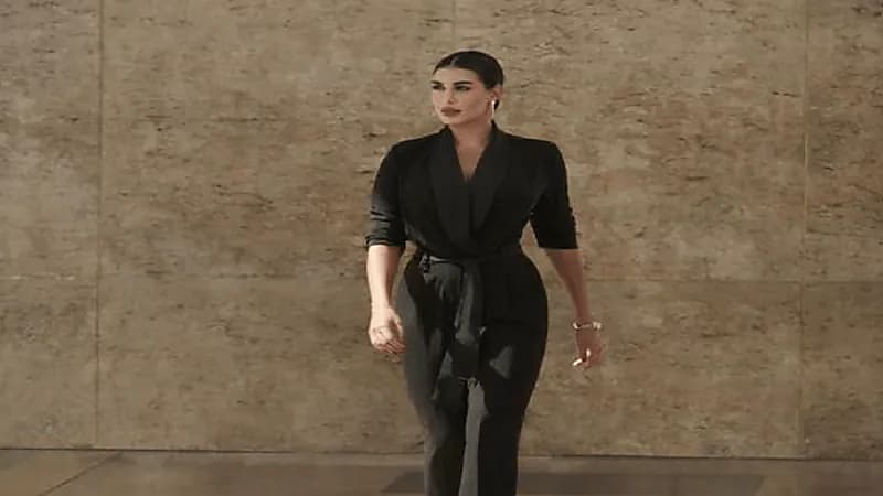 ياسمين صبري تواصل خطف الأضواء من جورجينا