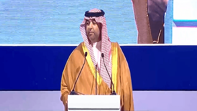 توقيع اتفاقيات لإنشاء مناطق لوجستية في ميناء جدة الإسلامي بقيمة ملياري ريال (فيديو)