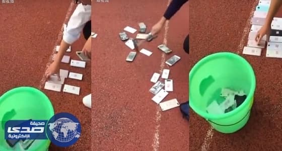 بالفيديو.. مدرس صيني يعاقب طلابه بطريقة جماعية