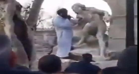 بعد قتل أخيه.. أحد أعضاء الباسيج يحرق وثائقه ويطالب زملائه بالانضمام للشعب
