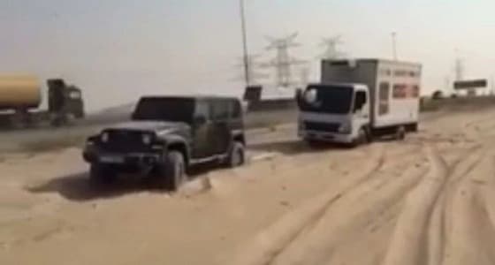 بالفيديو.. القوة الجبارة لسيارة جيب رانجلر