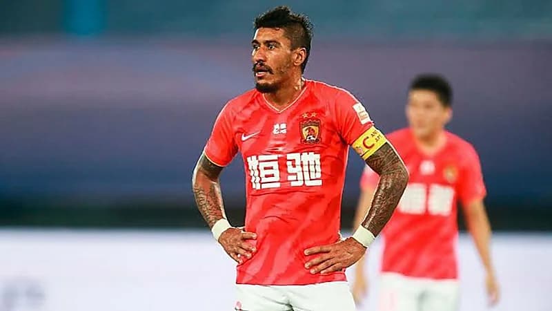 باولينيو يتلقى عرضا مغريا من شباب الأهلي دبي 