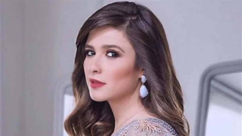 اعتذار ورسالة مؤثرة من شقيق ياسمين عبدالعزيز 