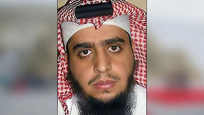 تفاصيل اللحظات الأخير قبل تفجير مطلوب أمنياً نفسه بجدة