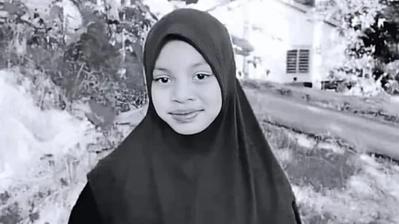 مصرع طفلة ماليزية ضربتها عاصفة رعدية على سريرها