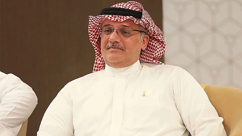 "الوليد بن بدر" يجدد عضويته الذهبية في النصر