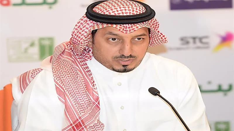 "المسحل" يترشح لمقعد نائب رئيس "فيفا"