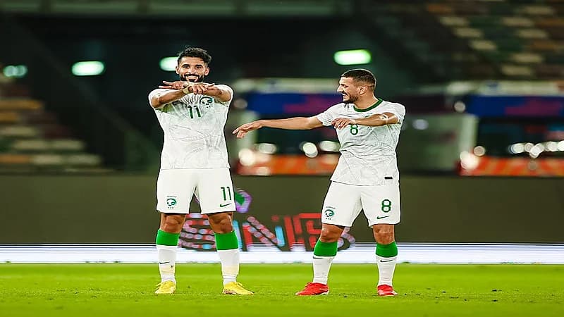 الأخضر يفوز بأول ودية أمام مقدونيا قبل المونديال