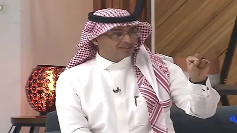 محمد الأحمدي: "كل الجلوس سيء" وهو إهمال لوظيفة مفصل الركبة (فيديو)
