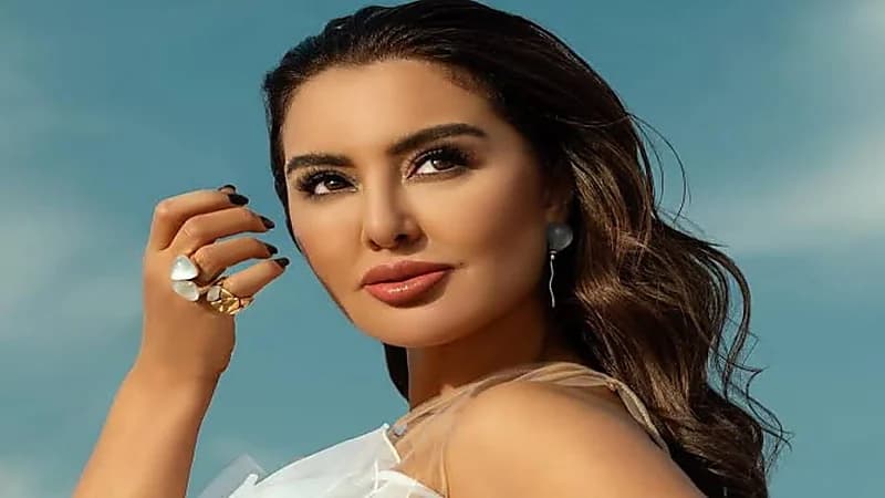 شاهد.. إطلالة أنيقة للفنانة ميساء مغربي تبهر جمهورها 