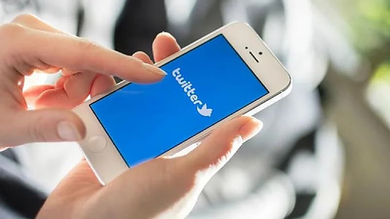 بالفيديو .. مستشار: دعم منصات التبرع غير الرسمية بالرتويت تعرضك للسجن