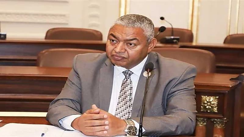 وفاة النائب المصري محمود بكري بعد صراع مع المرض 