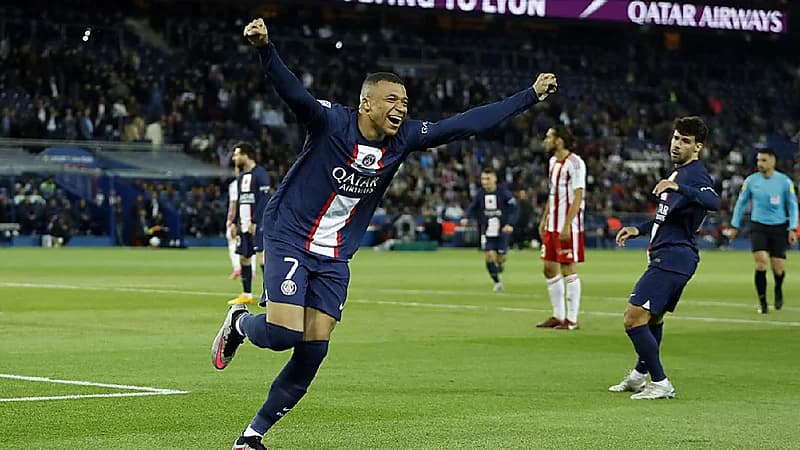 آخر تطورات مفاوضات مبابي مع ريال مدريد