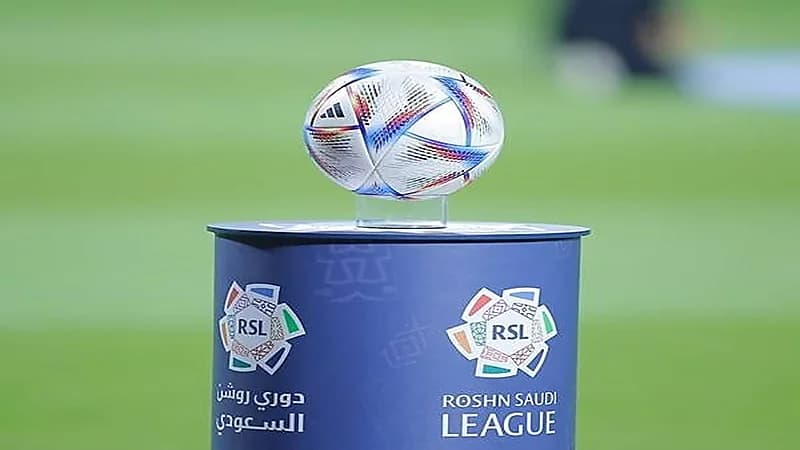 رابطة الدوري تخصص ميزانية للتعاقدات الأجنبية لـ 14 نادياً