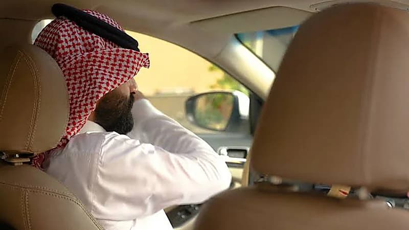 الأطباء يحذرون من خاصية في السيارات تؤثر على الخصوبة لدى الرجال