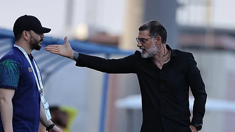 مفاوضات تركية لضم مدرب الفتح