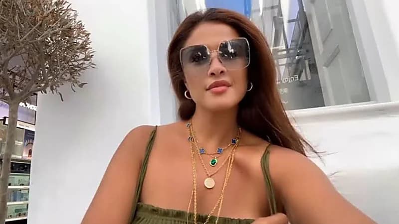 عبد الباسط حمودة يروي اسباب بكاء ياسمين عبد العزيز