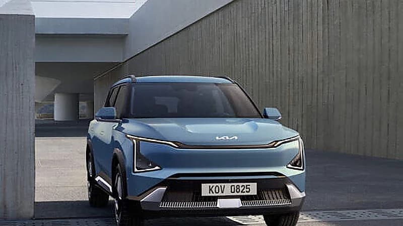 كيا تطلق EV5 الكهربائية في الشرق الأوسط والخليج