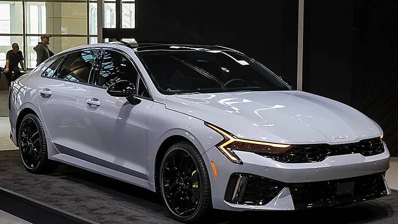 أسعار كيا أوبتيما 2025 في المملكة تبدأ من 119 ألف