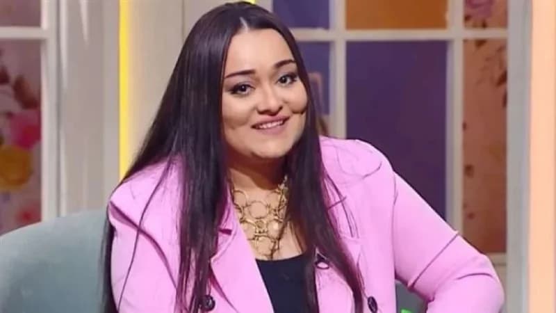 راندا البحيري تعلن تعرضها للتسمم في مطعم شهير بأبو ظبي