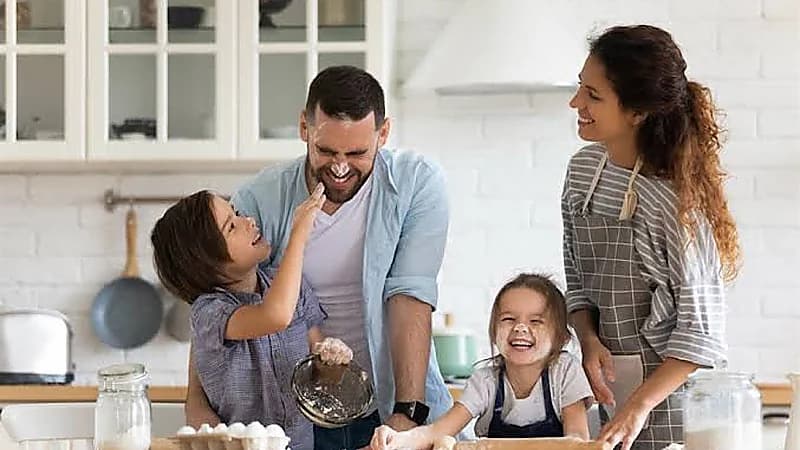 مستشار: تمرد الأبناء على التوجيهات أمر عادي ويجب إعطاؤهم المساحة الخاصة... فيديو