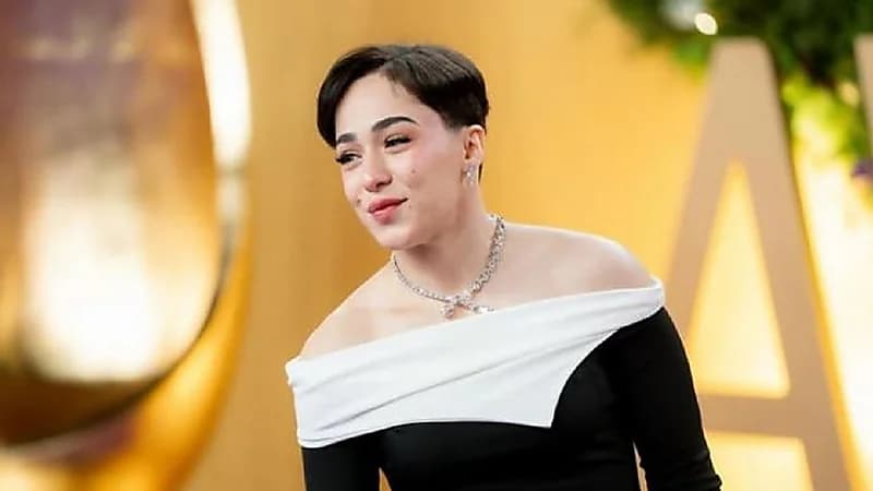 هتان السيف: ناصر القصبي حز بخاطري بحركته اللي سواها بحفل جوي أواردذ .. فيديو