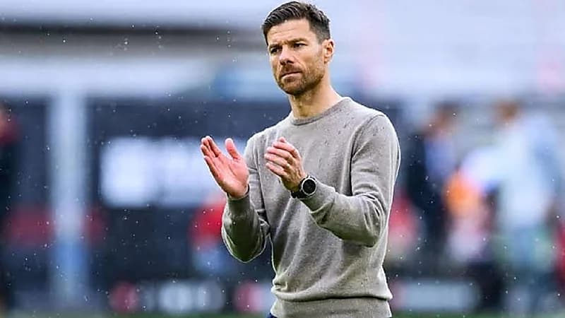 ألونسو على أبواب ريال مدريد ومطالبه تصطدم برفض الإدارة