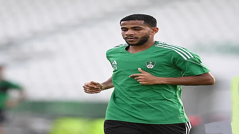 الشباب يضم فيصل الصبياني لثلاثة مواسم