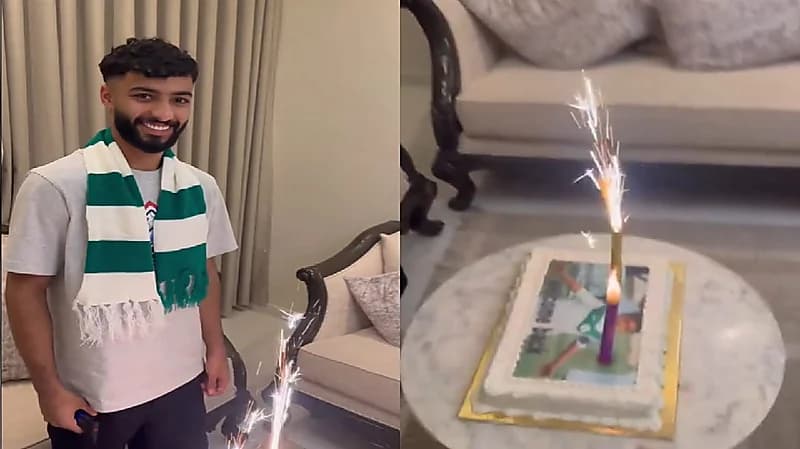 صالح أبو الشامات يحتفل بتوقيعه للأهلي .. فيديو