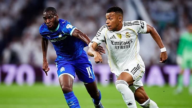 ريال يفوز على أولمبيك مارسيليا بثنائية