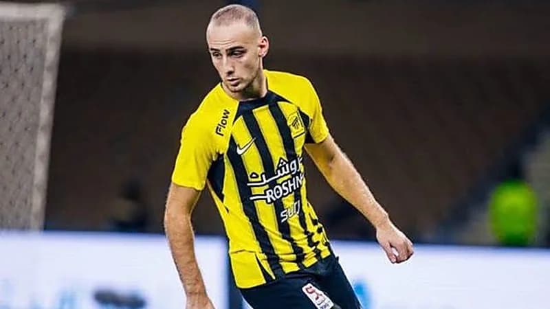 بلان يستبعد ميتاي ويعتمد على الثمانية الأجانب في قمة الاتحاد والنصر