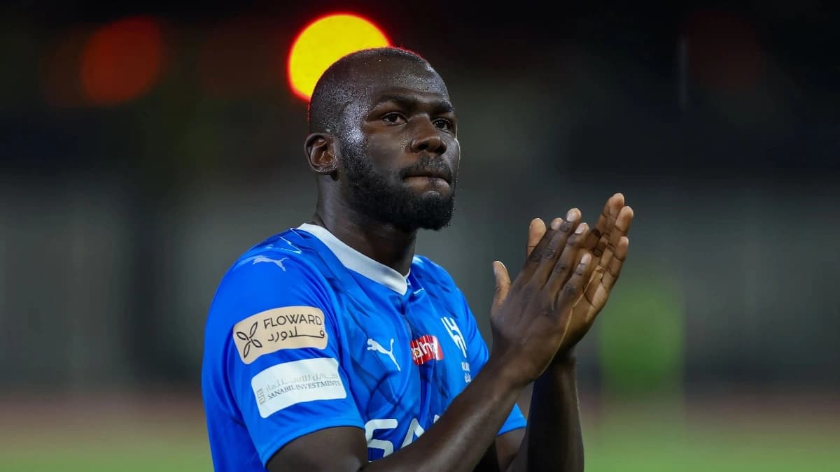 يوفنتوس يترقب نهاية عقد كوليبالي مع الهلال