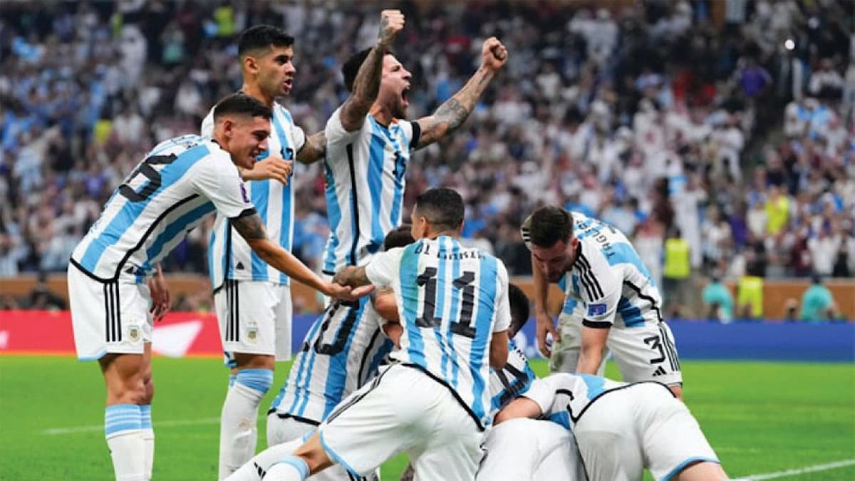 غياب ثلاثي  الأرجنتين  قبل لقاء  أنجولا