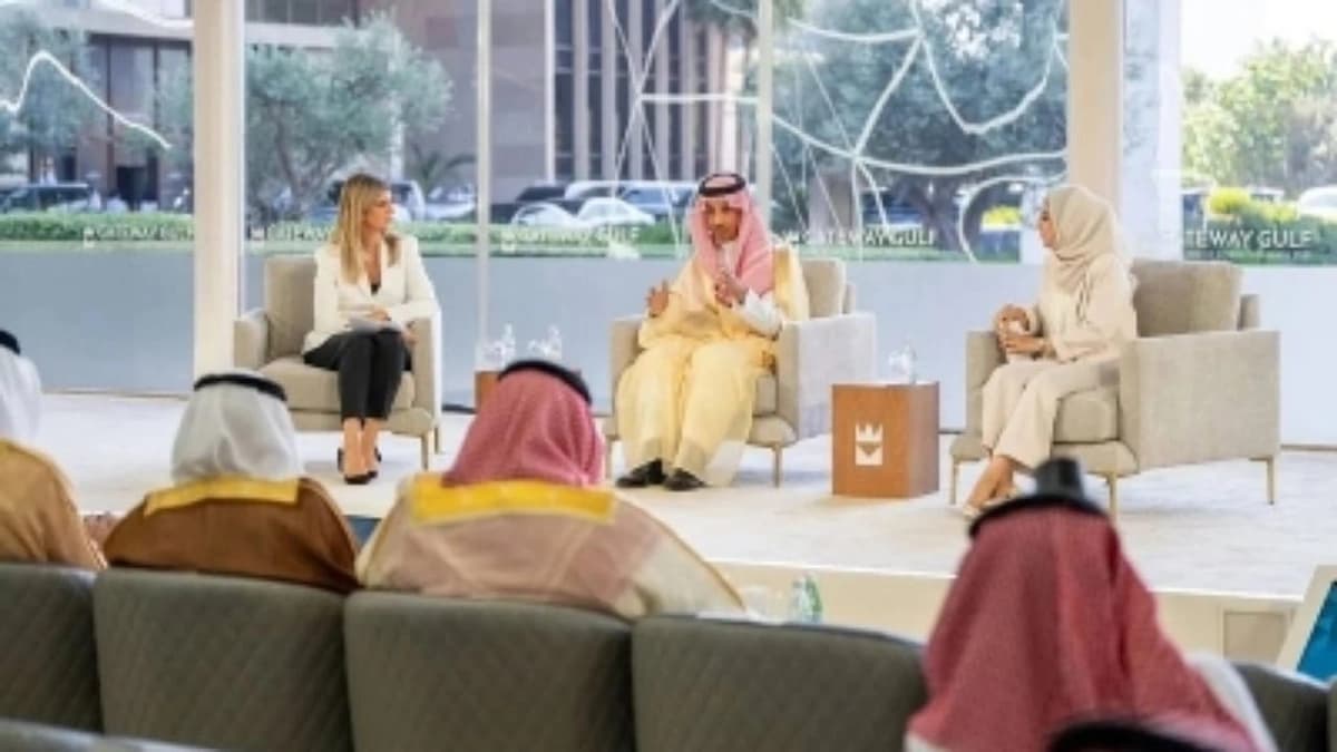 وزير السياحة: صدور التأشيرة الخليجية في 2026