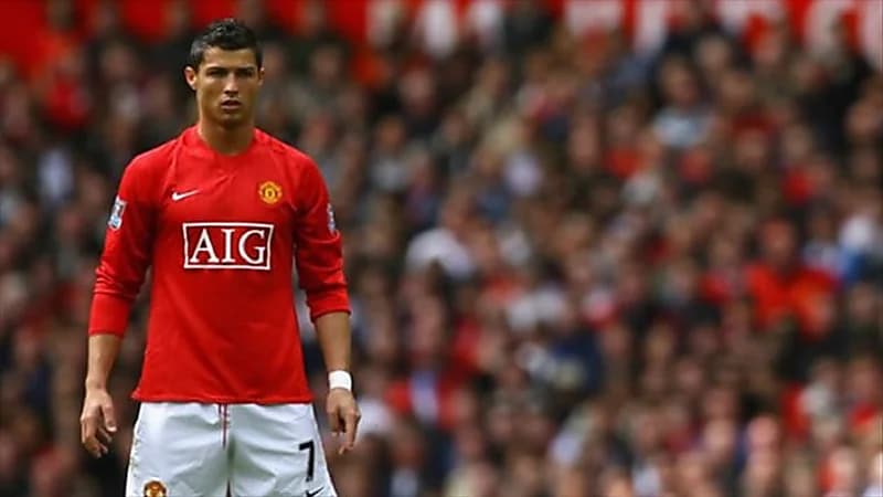 أول تعليق لرونالدو بعد الانضمام رسميا لمانشستر يونايتد