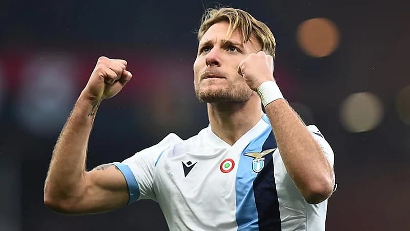 إيموبيلي يقترب من الأهلي