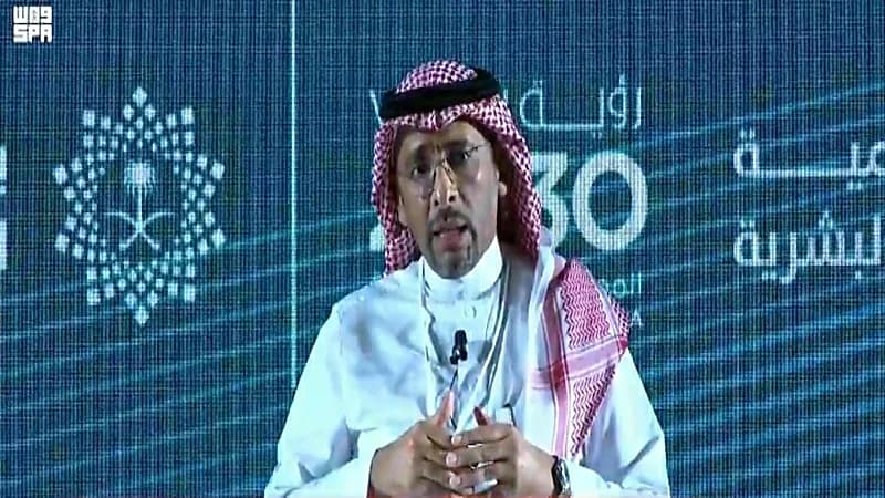 وزير الصناعة: نسعى لتصميم قطاع صناعي يعتمد على الكفاءات