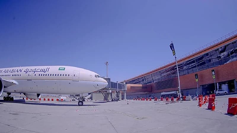 خضوع 80 مواطن للحجر المنزلي بعد قدومهم من إندونيسيا