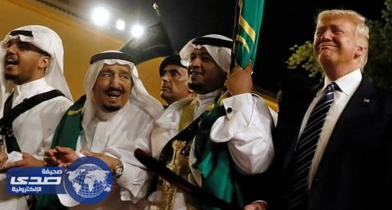 بالفيديو.. رؤساء شاركوا في أداء العرضة خلال زيارتهم للمملكة