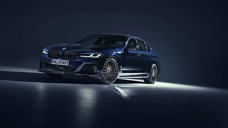 بالصور.. BMW ترفع الستار عن آخر إصدارات الفئة الخامسة 