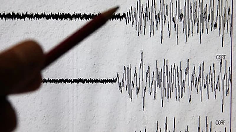 وقوع زلزال بقوة 5.6 درجات وسط الإكوادور